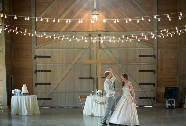 What to wear to a barn wedding