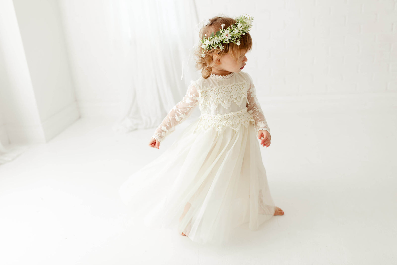 ZUZU/シモネッタ　ホワイト ティーカップ刺繍ドレス　8歳（138） flower刺繍セレモニードレス 50-70cm / Hoppetta – 10mois 公式
